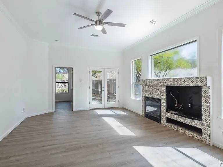 1085 Desert Marigold Cir — Photo 8