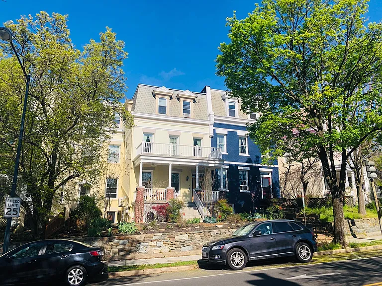 1933 Park Rd NW #1B — Photo 1