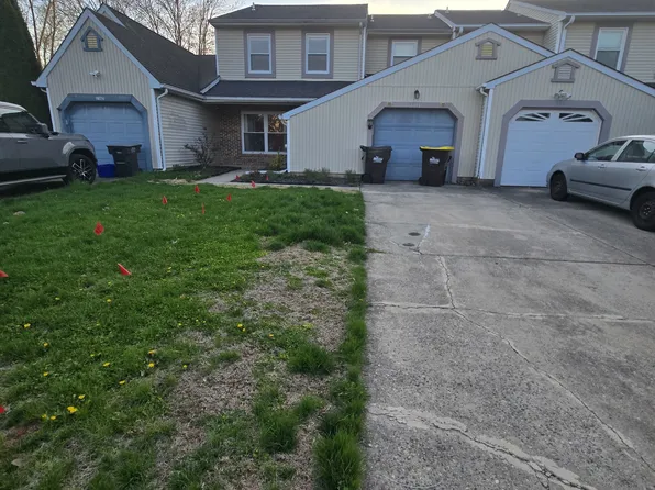 1391 Sweetbell Ct, Yardley, PA 19067