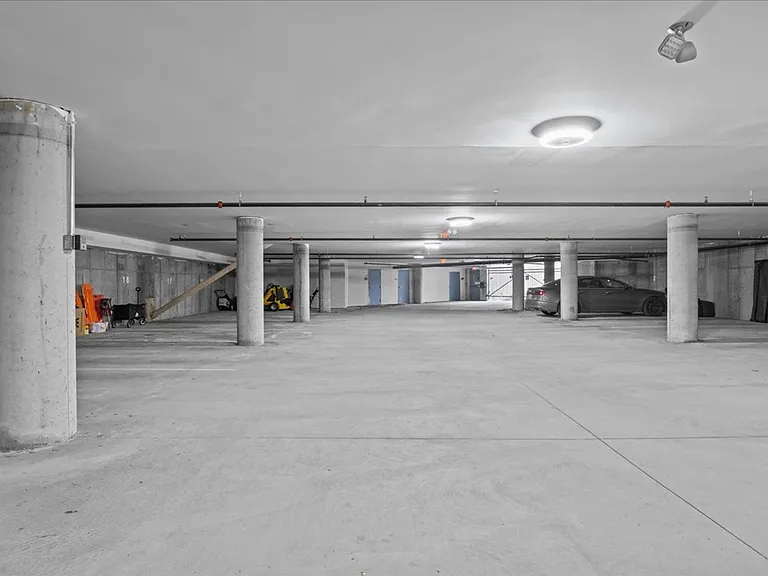 32 Cottonwood Drive — Photo 17