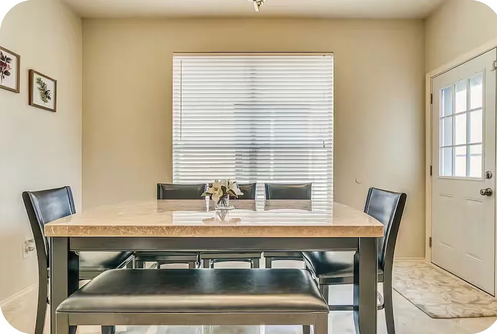 3 bed, 1626 sqft, $4,200 — Photo 4