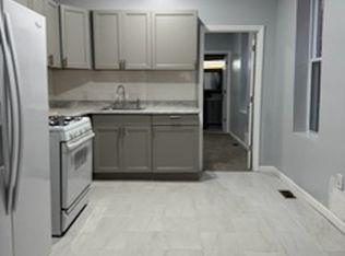 170 Walnut Ave, Trenton, NJ 08609