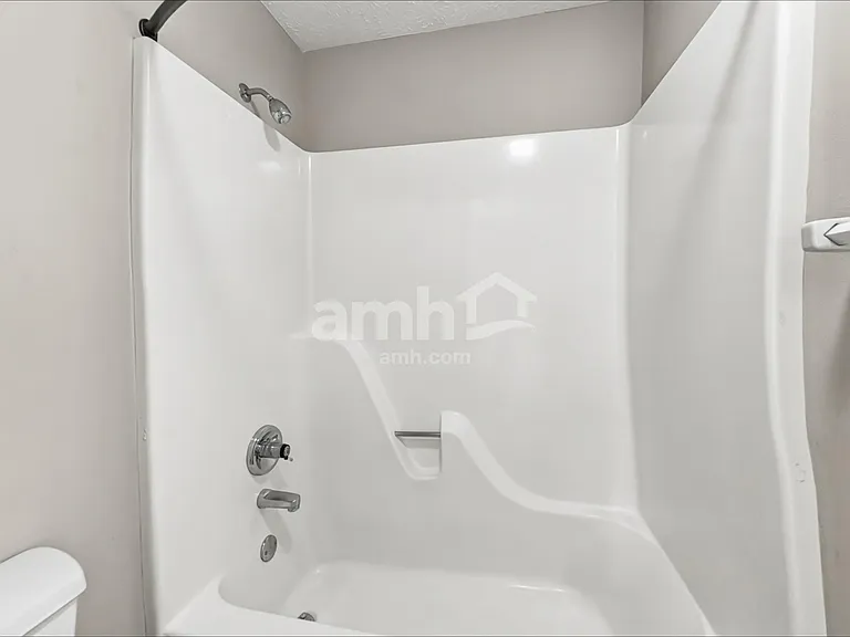 1121 New Harmony Dr — Photo 12