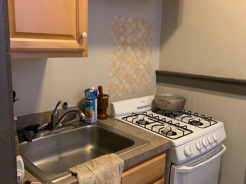 Quaint kitchen