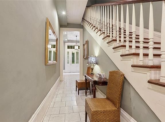 3rd image of 515 Saint Louis St #6