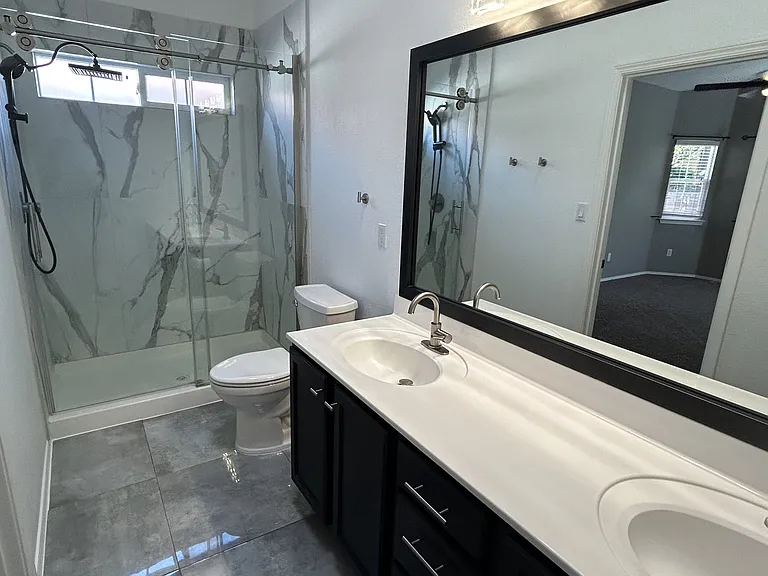 7224 Boxwood Ave NE — Photo 10