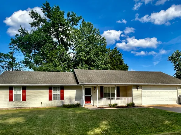 112 Weisbrook Ln, Carterville, IL 62918