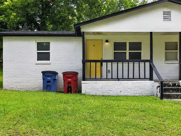 1626 Telfair Street Ln #A — Photo 1