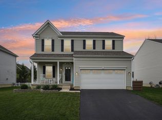 1601 Fox Fire Dr, Marysville, OH 43040