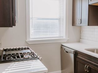 6401 Lindenwood Pl APT 2E, Saint Louis, MO 63109