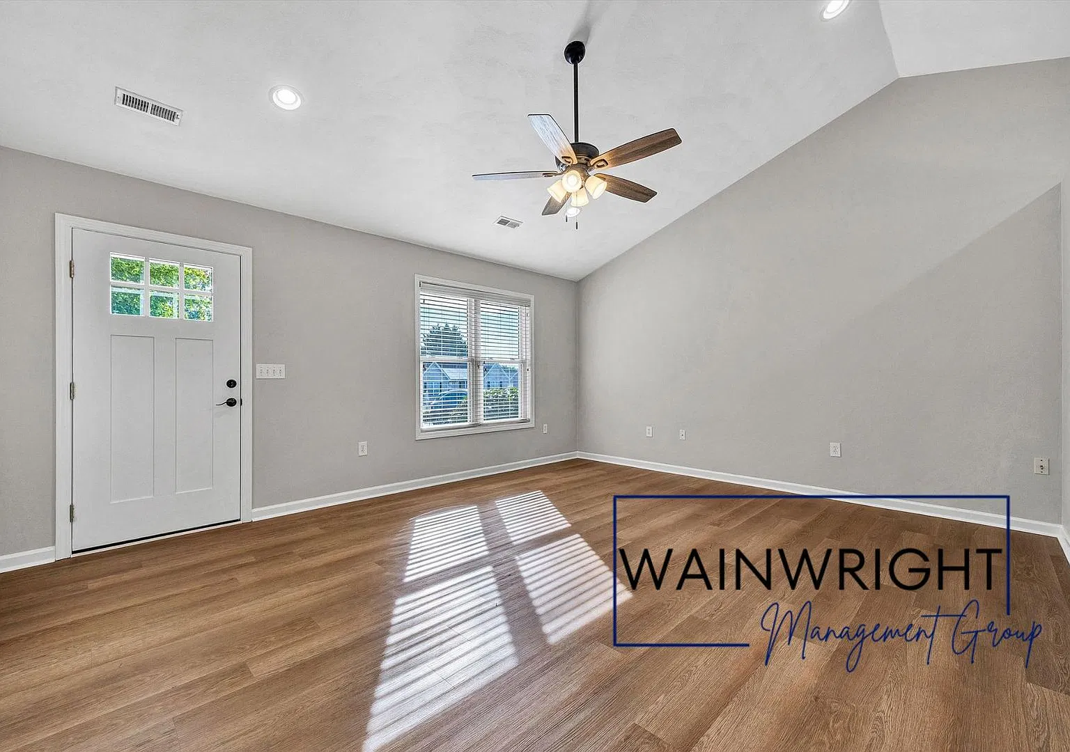 816 Harmon Circle — Photo 4