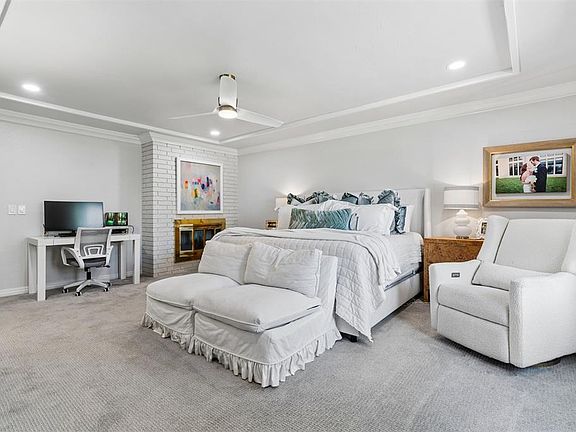 4th image of 13001 Burlingame Ave