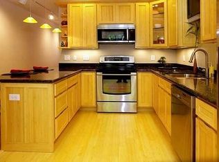 999 Belmont Ter UNIT 4, Sunnyvale, CA 94086