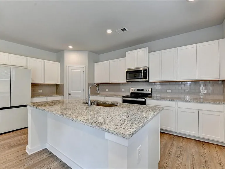 5165 Union Heights Way — Photo 29