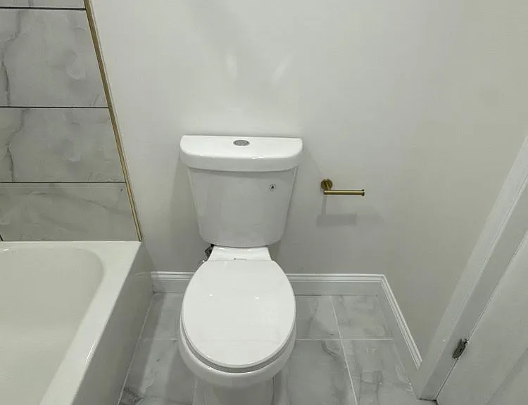 5241 Pulaski Ave — Photo 10