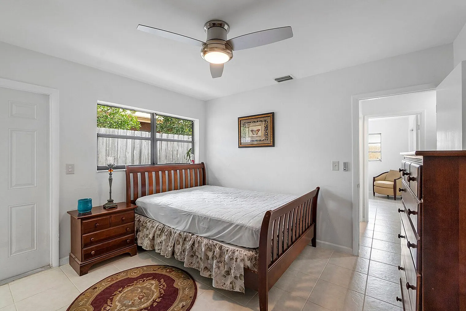 2 bed, 2.0 bath, $4,107 — Photo 3