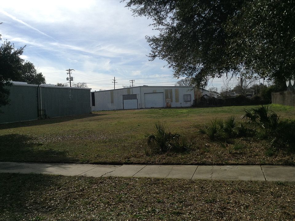 1st image of 2107 23rd Ave