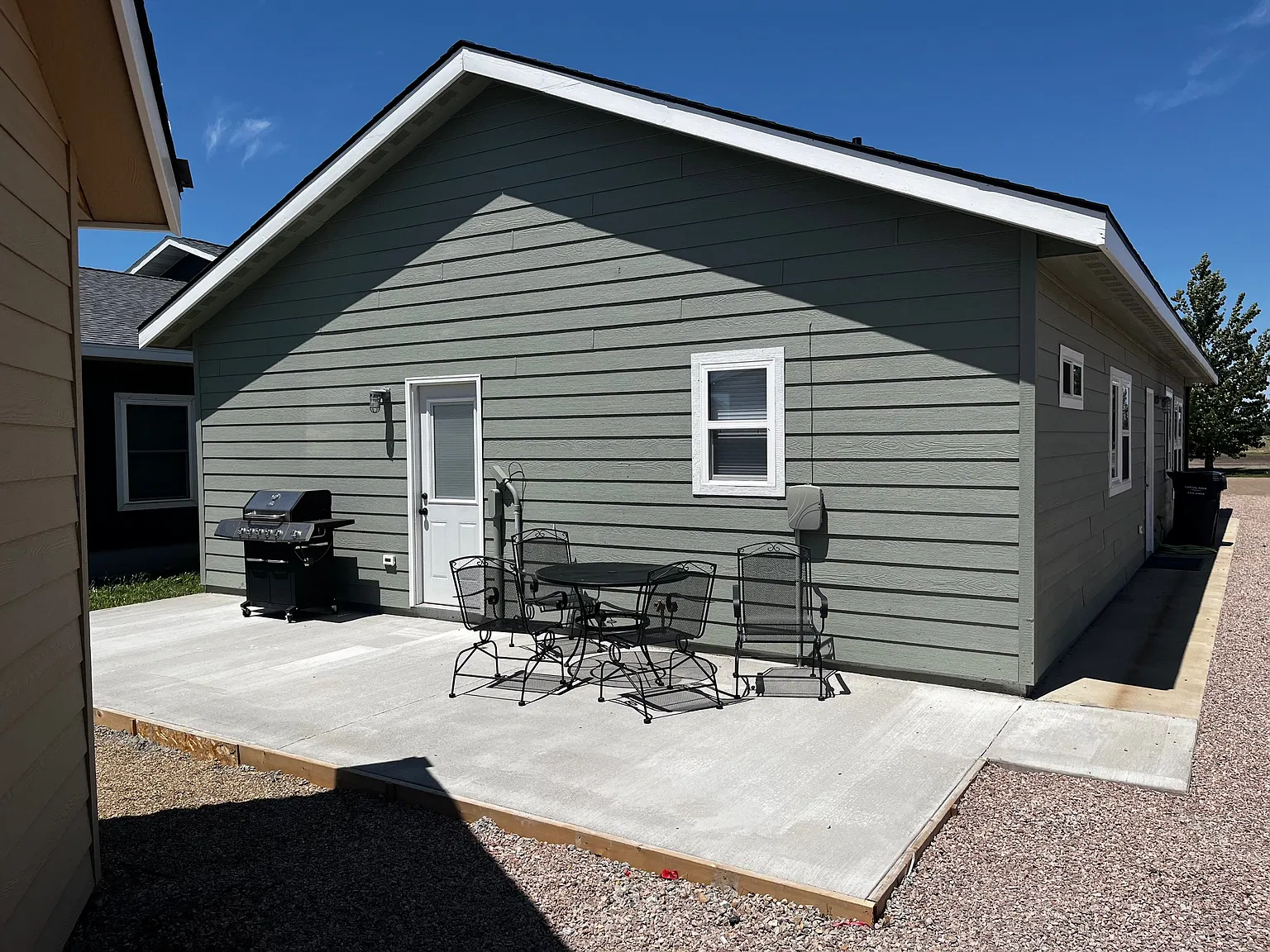 517 Codgers Cove Rd — Photo 2