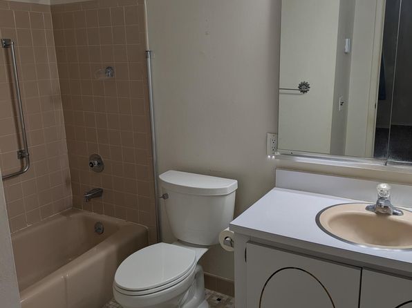 4 Bunker Hill Drive UNIT A, Whiting, NJ 08759