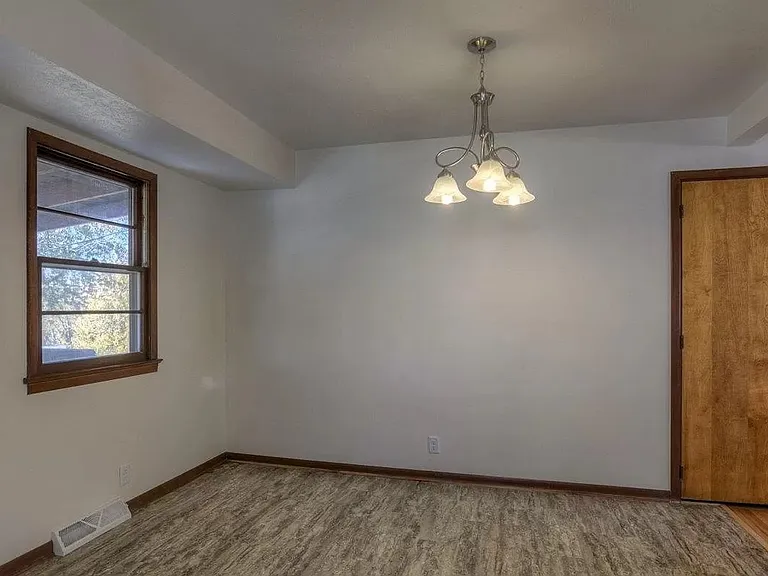 308 Garden Ave — Photo 10