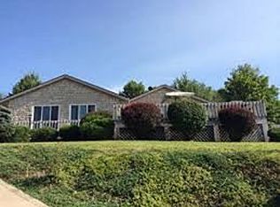 3982 Apple Valley Dr, Howard, OH 43028