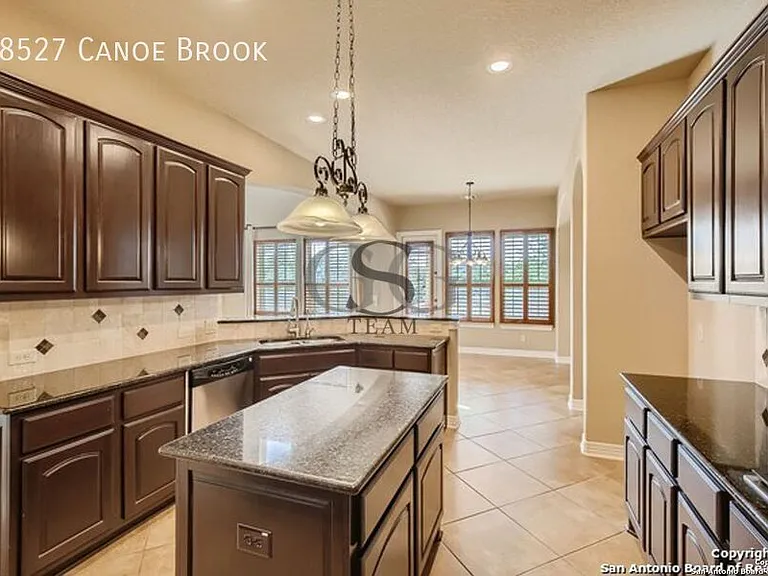 18527 Canoe Brk — Photo 8