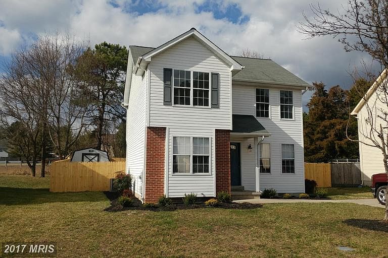 1st image of 21495 Warwick Ct