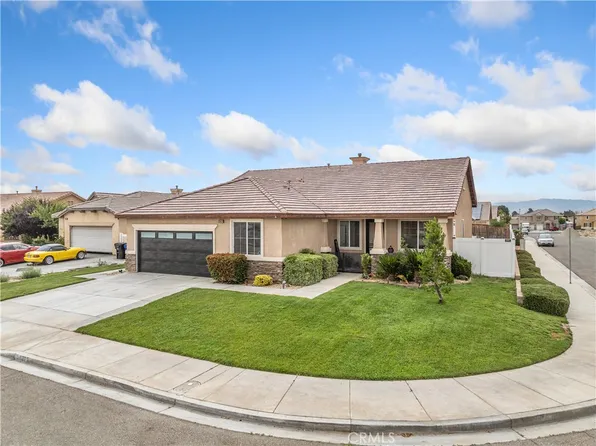 15631 Moccasin Ct, Victorville, CA 92394