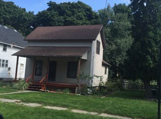 29 Rippon Ave, Hillsdale, MI 49242