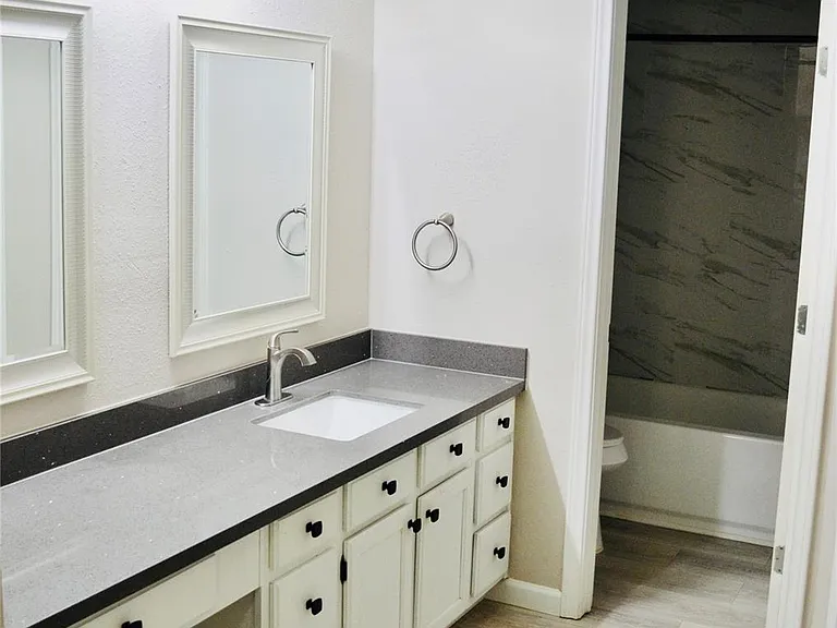 10506 Saddlehorn Trl — Photo 15