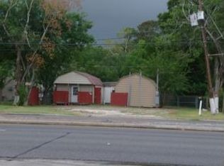 2715 Texas Ave, Bridge City, TX 77611