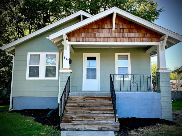 407 N Voorhees Ave, Marshall, MO 65340