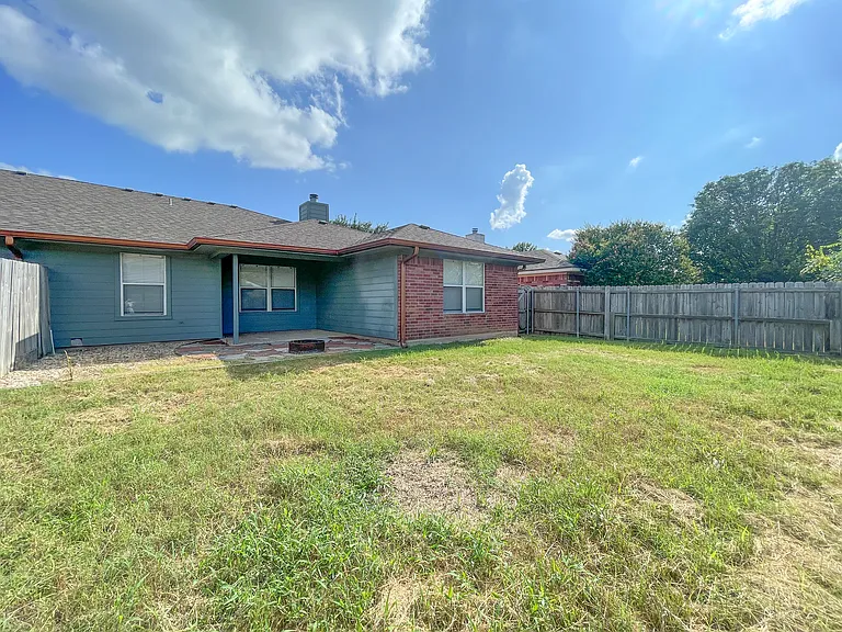 10145 Valencia Dr #A — Photo 28