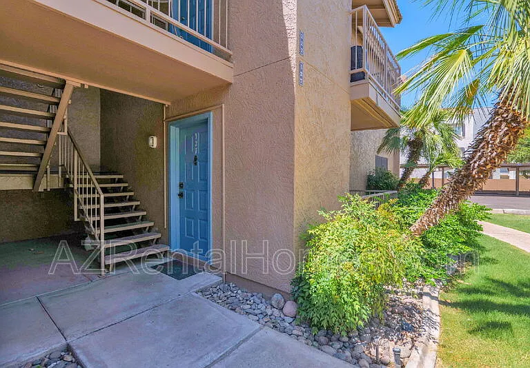 1111 E University Dr #127 — Photo 3