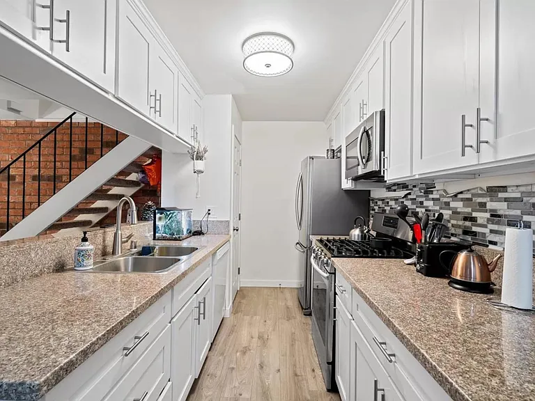 6224 Longford Dr #3 — Photo 5