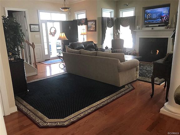 5th image of 3349 Manor Grove Cir