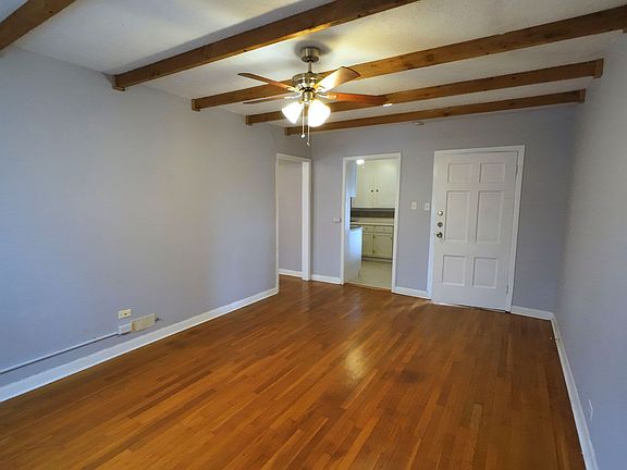 3rd image of 504 Elmhurst Ave #5