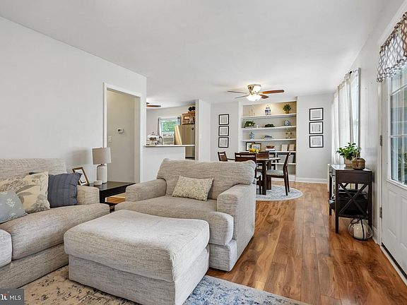 3rd image of 2 Cornell Ave