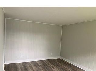 210 Debra Dr, Warner Robins, GA