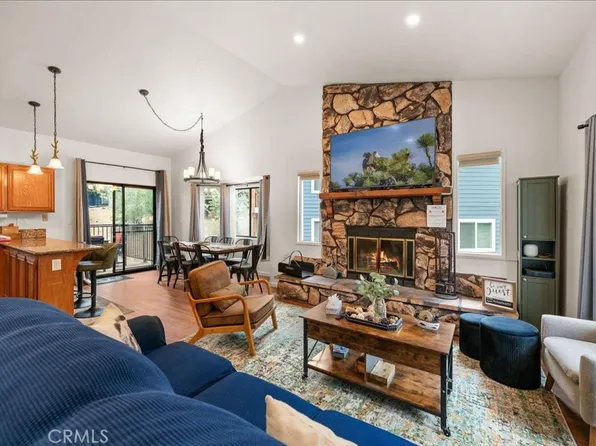 820 Villa Grove Ave, Big Bear City, CA 92314