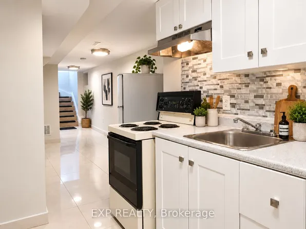 801 Pape Ave, Toronto, ON M4K 3T2