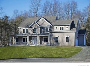 93 Owl Ridge Rd, Woodbury, CT 06798