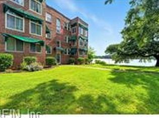 104 Willow Wood Dr APT C1, Norfolk, VA 23505