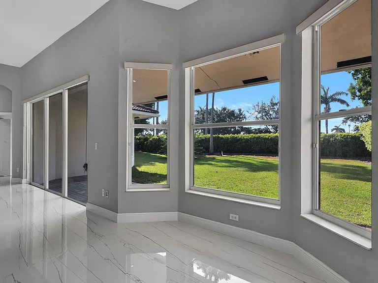 4190 Bahia Isle Cir — Photo 21