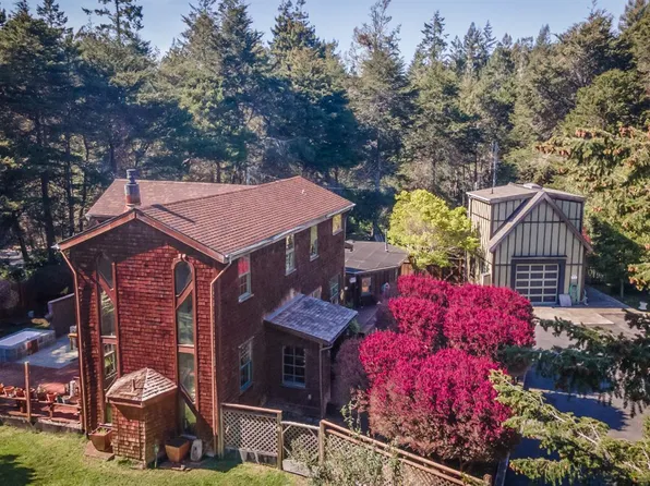 10360 Gary Lane, Mendocino, CA 95460