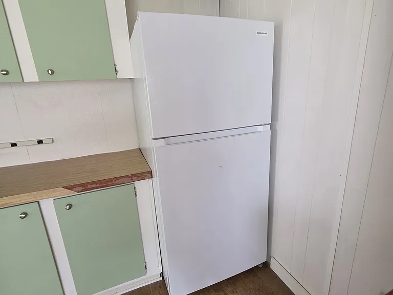 334 Meadowlark Rd — Photo 10
