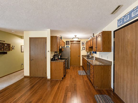 5th image of 619 Elm Ave APT 207