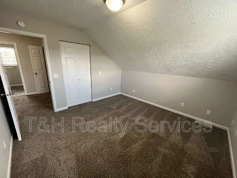3008 N Pauline Ave — Photo 12