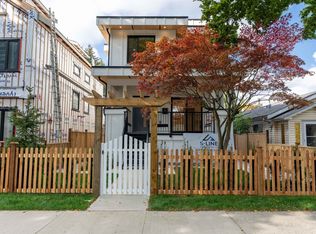 5385 Earles St #1, Vancouver, BC V5R3S2