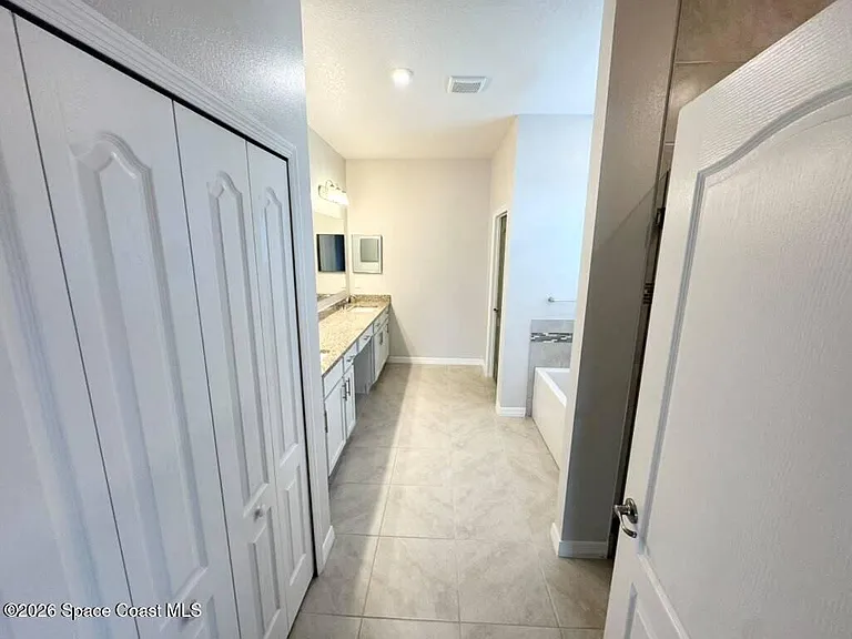 2412 Carrick St NW — Photo 14